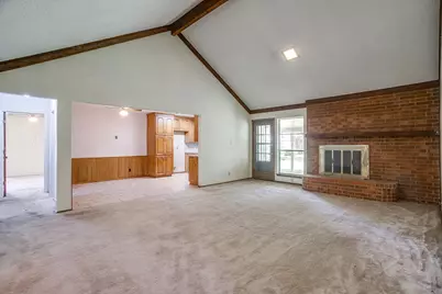 340 Grand Meadow Drive, Fort Worth, TX 76108 - Photo 9