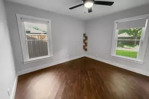 1108 E Russell Ave, Carrollton, TX 75006 - Photo 11