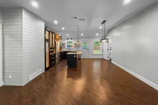 1108 E Russell Ave, Carrollton, TX 75006 - Photo 3