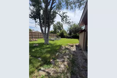 8012 Chapin Road, Benbrook, TX 76116 - Photo 17