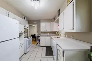 10708 Cassandra Way, Dallas, TX 75228 - Photo 17