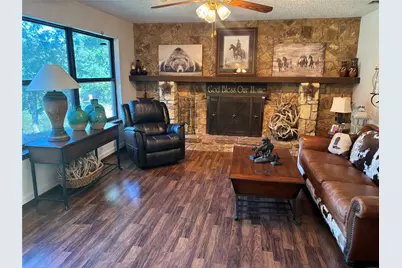 1802 Long Creek Court, Granbury, TX 76049 - Photo 5
