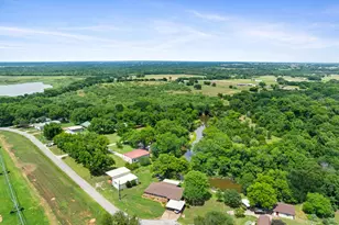 1802 Long Creek Ct, Granbury, TX 76049 - Photo 29