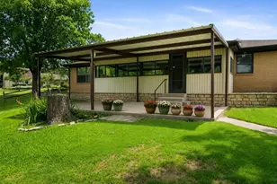 1802 Long Creek Ct, Granbury, TX 76049 - Photo 23