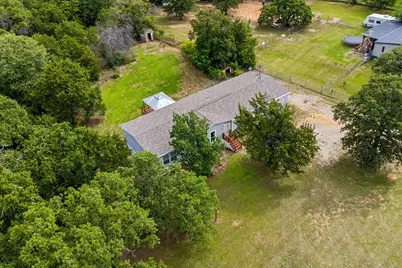 139 Cedar Drive, Azle, TX 76020 - Photo 31