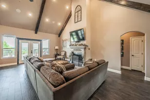 118 Cedar Mountain Dr, Weatherford, TX 76085 - Photo 11
