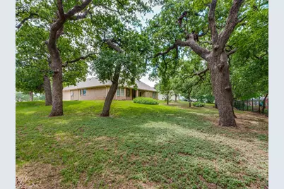 5009 Hunters Wood Court, Joshua, TX 76058 - Photo 25
