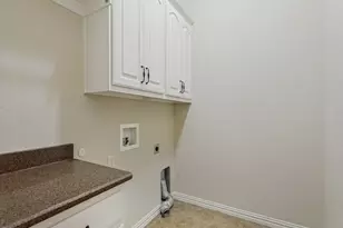 5009 Hunter's Wood Ct, Joshua, TX 76058 - Photo 11