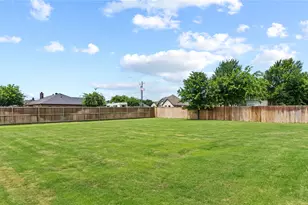 7825 Cupp Ct, Fort Worth, TX 76126 - Photo 3
