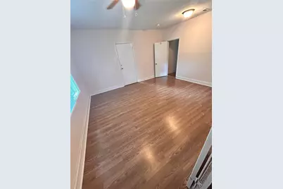 1038 E Maddox Avenue, Fort Worth, TX 76104 - Photo 13