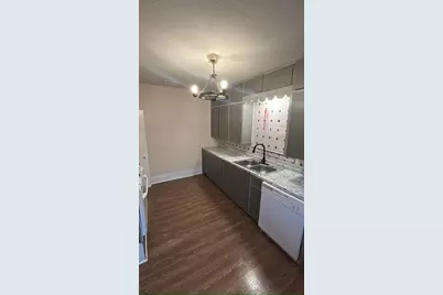 1038 E Maddox Avenue, Fort Worth, TX 76104 - Photo 5