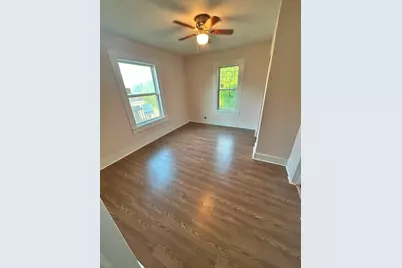 1038 E Maddox Avenue, Fort Worth, TX 76104 - Photo 7