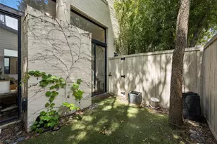 3922 Travis St, Dallas, TX 75204 - Photo 25