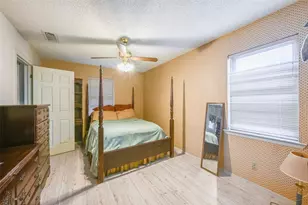 1700 Chip-N-Dale Dr, Arlington, TX 76012 - Photo 11