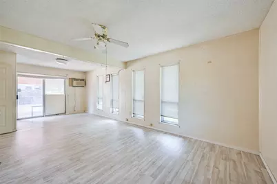 1700 Chip N Dale Drive, Arlington, TX 76012 - Photo 9