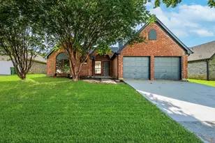 6105 Meadowside Trail, Arlington, TX 76017 - Photo 1