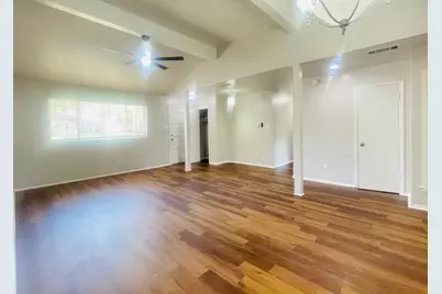 1905 Brookview Drive, Arlington, TX 76010 - Photo 3