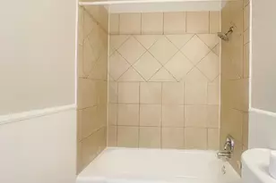 1905 Brookview Dr, Arlington, TX 76010 - Photo 7