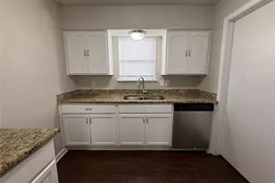 3512 Bahamas Dr, Mesquite, TX 75150 - Photo 9