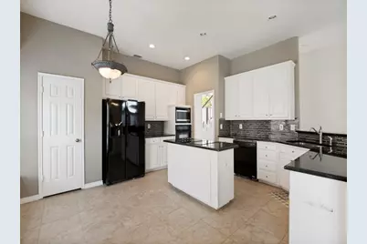 4620 Dusk Meadow Drive, Carrollton, TX 75010 - Photo 15