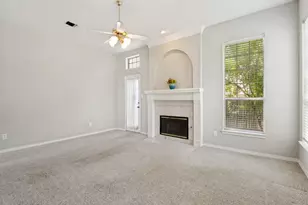 4620 Dusk Meadow Dr, Carrollton, TX 75010 - Photo 9