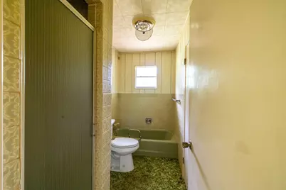 1512 Pecos Trail Court, Granbury, TX 76048 - Photo 19