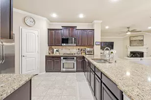 405 Cherry Spring Dr, McKinney, TX 75072 - Photo 7