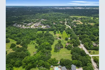 850 Newt Patterson Road, Mansfield, TX 76063 - Photo 7