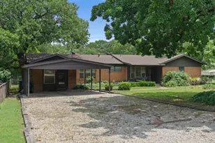 850 Newt Patterson Rd, Mansfield, TX 76063 - Photo 9