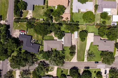708 Topeka Drive, Woodway, TX 76712 - Photo 33