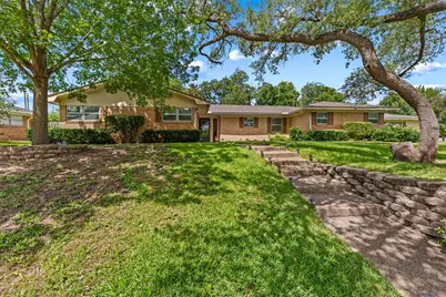 708 Topeka Drive, Woodway, TX 76712 - Photo 35