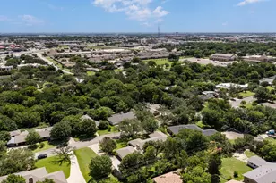 708 Topeka Dr, Woodway, TX 76712 - Photo 25