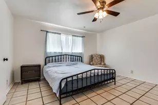 501 Sunrise Dr, Waxahachie, TX 75165 - Photo 11