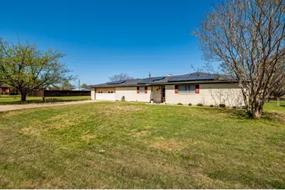 501 Sunrise Drive, Waxahachie, TX 75165 - Photo 9
