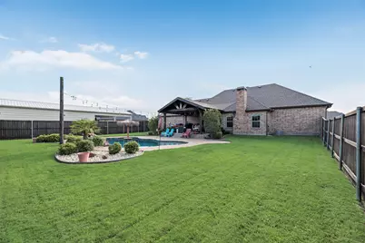1132 Chartres Street, Oak Ridge, TX 75142 - Photo 21