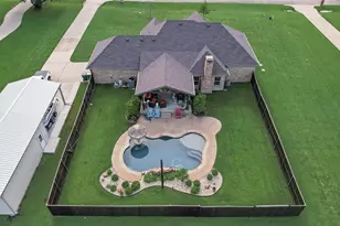 1132 Chartres St, Oak Ridge, TX 75142 - Photo 1