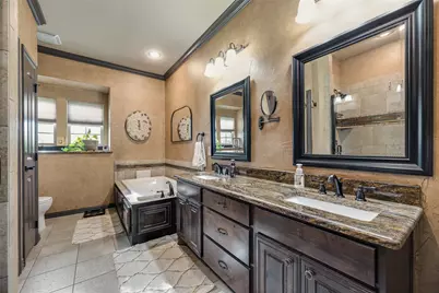 1132 Chartres Street, Oak Ridge, TX 75142 - Photo 13