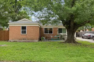 2350 Dunloe Dr, Dallas, TX 75228 - Photo 13