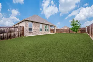 10624 Echo Brk Ln, Aubrey, TX 76227 - Photo 19