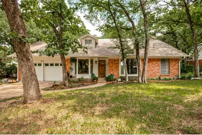 805 Live Oak Lane, Arlington, TX 76012 - Photo 1