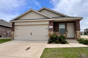 1302 Draper Ln, Forney, TX 75126 - Photo 5