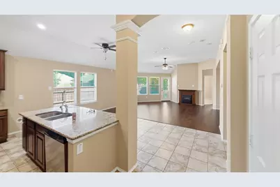 15513 Landing Creek Lane, Fort Worth, TX 76262 - Photo 5