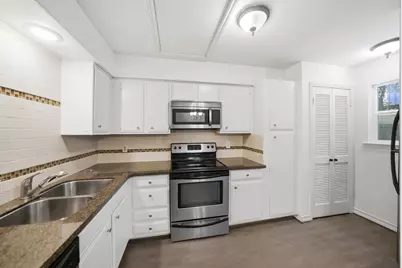 2815 Welborn Street #101, Dallas, TX 75219 - Photo 11