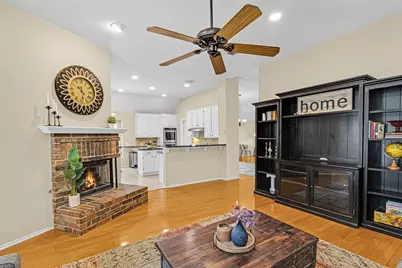 921 Lochmoor Lane, Highland Village, TX 75077 - Photo 5