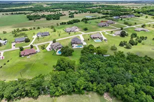 107 Whispering Winds Dr, Gunter, TX 75058 - Photo 35