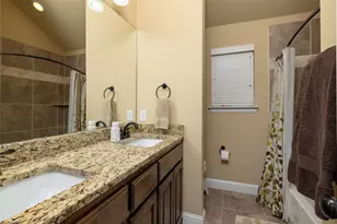 10517 N Haven Dr, Benbrook, TX 76126 - Photo 25