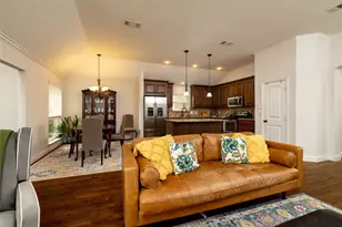 10517 N Haven Dr, Benbrook, TX 76126 - Photo 9