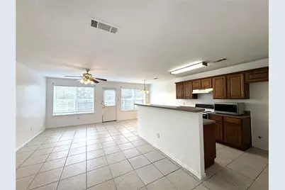 4510 Alamosa Street, Fort Worth, TX 76119 - Photo 9