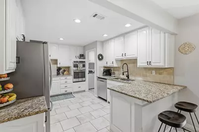 6405 Amicable Drive, Arlington, TX 76016 - Photo 3