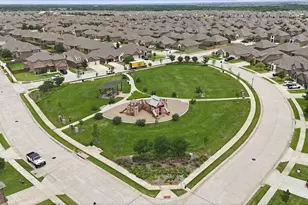 10912 Culberson Dr, Aubrey, TX 76227 - Photo 27